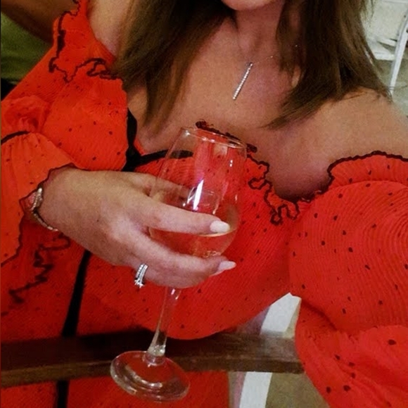 Red Dress Amazing Fabric And Design - Picture 7 of 7